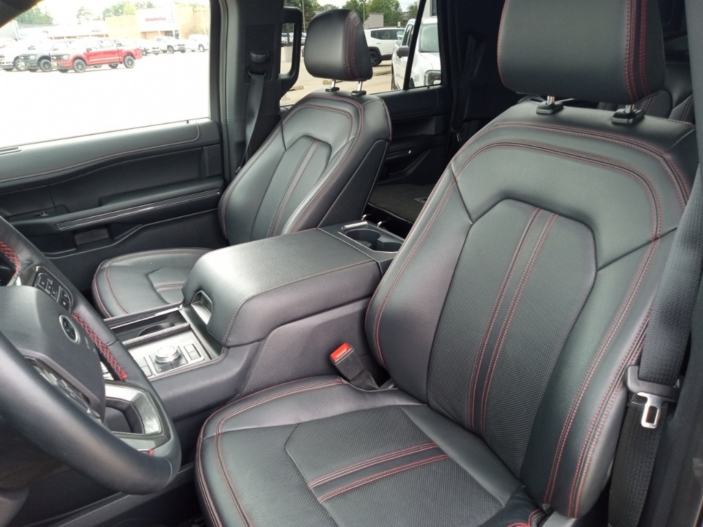 2024 Ford Expedition MAX Limited photo 15