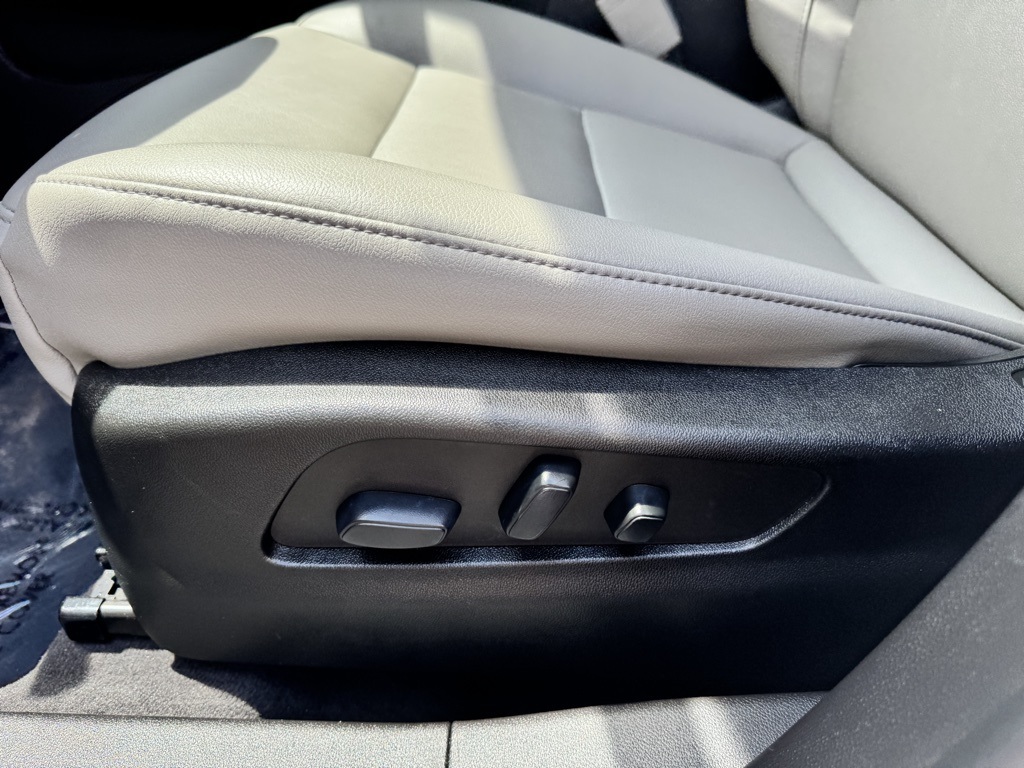 2023 Cadillac XT4 Luxury photo 17