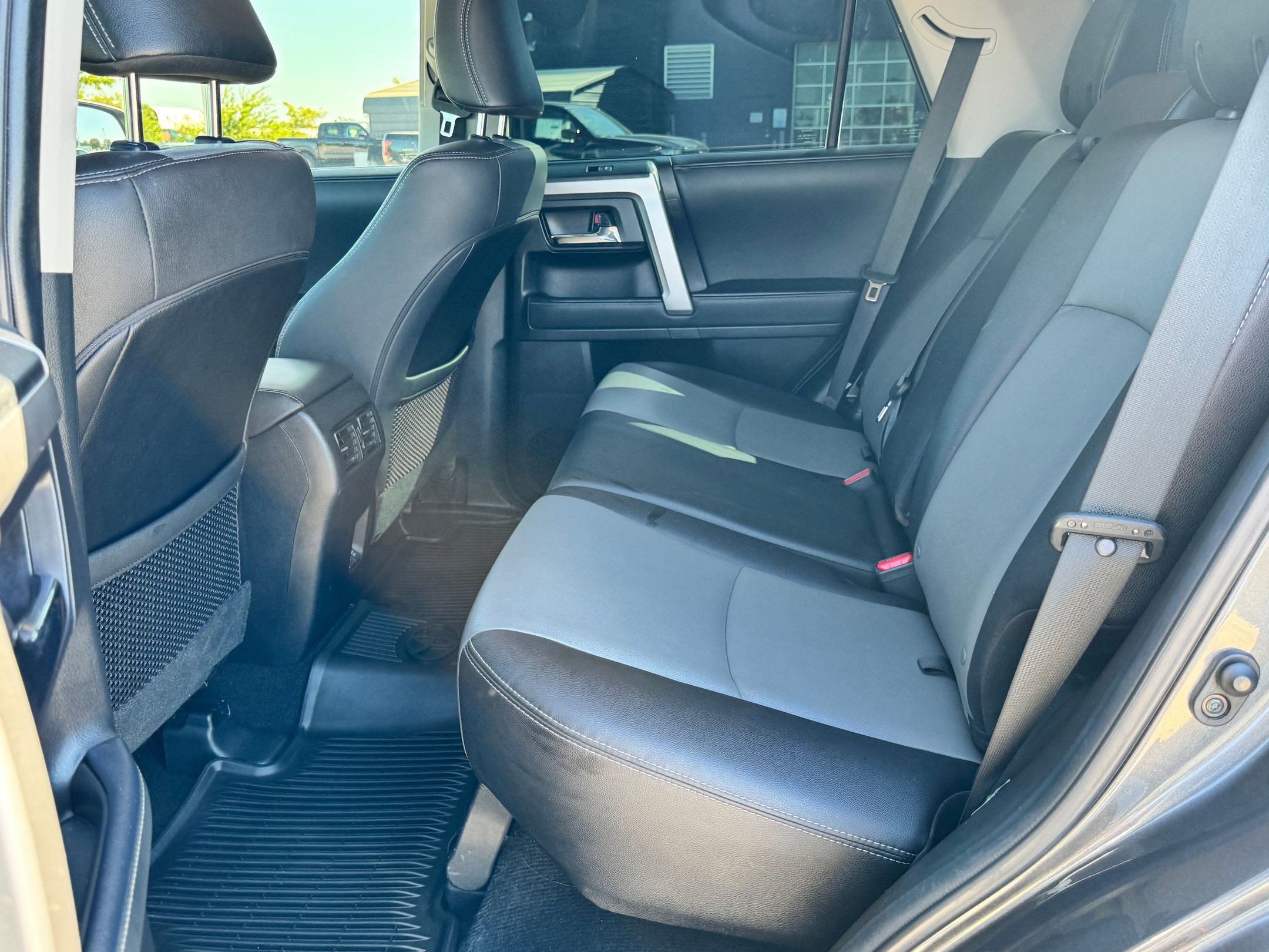 2021 Toyota 4Runner SR5 Premium photo 10