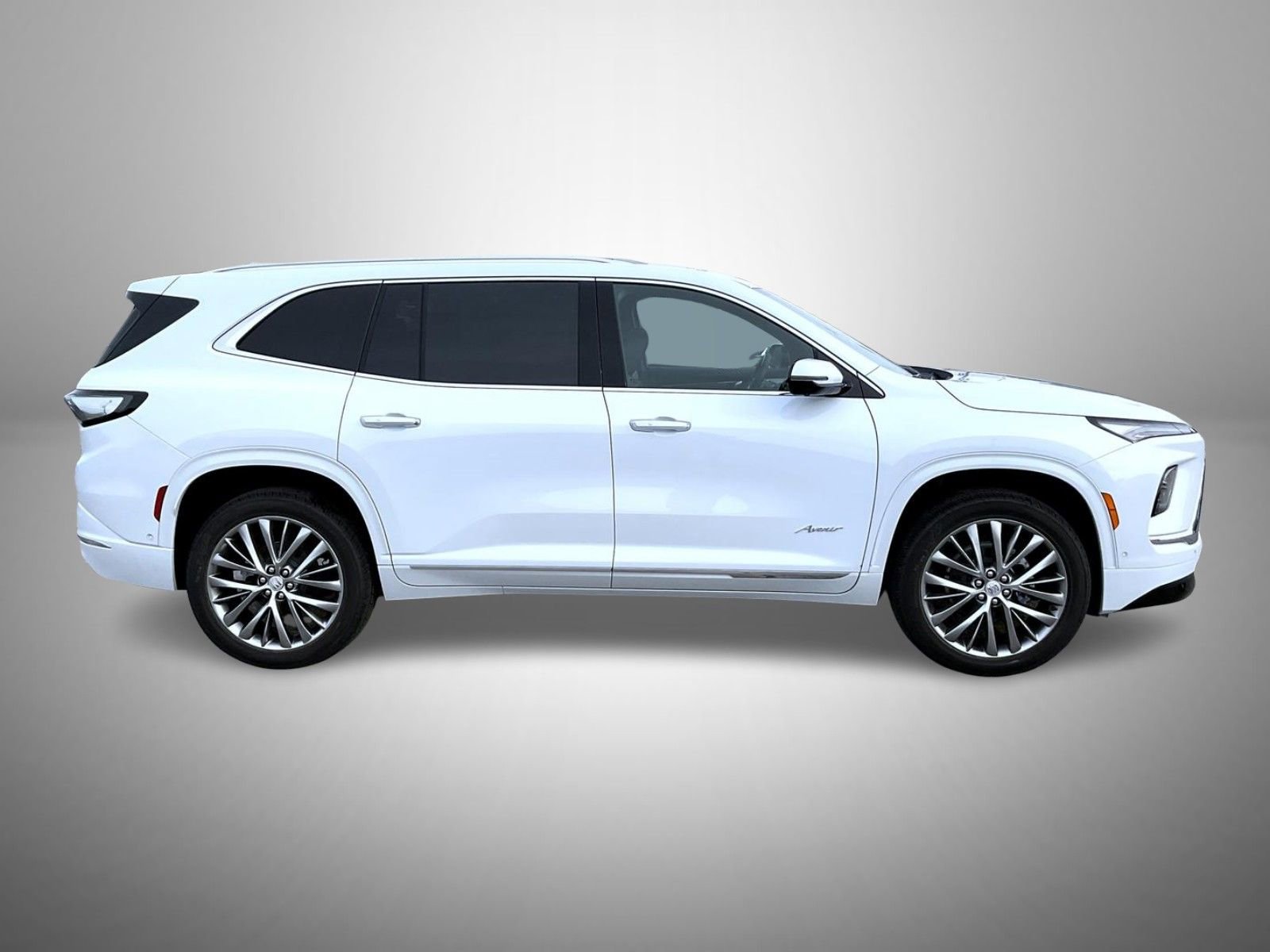 2026 Buick Enclave Avenir photo 2