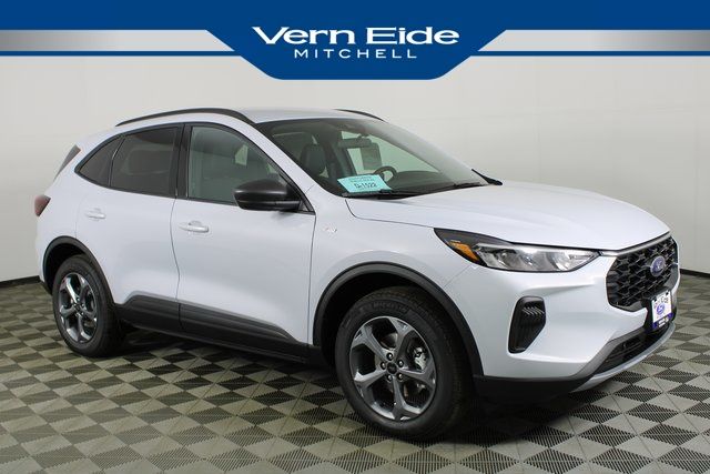 2026 Ford Escape ST-Line's photo