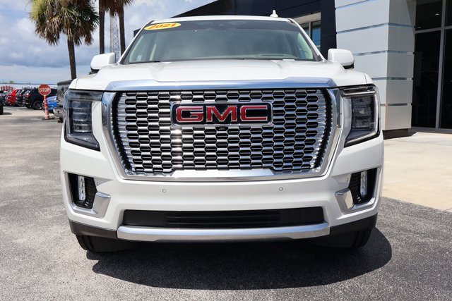 2021 Gmc Yukon Denali photo 3