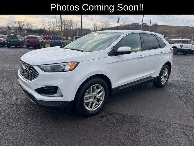 2024 Ford Edge SEL's photo