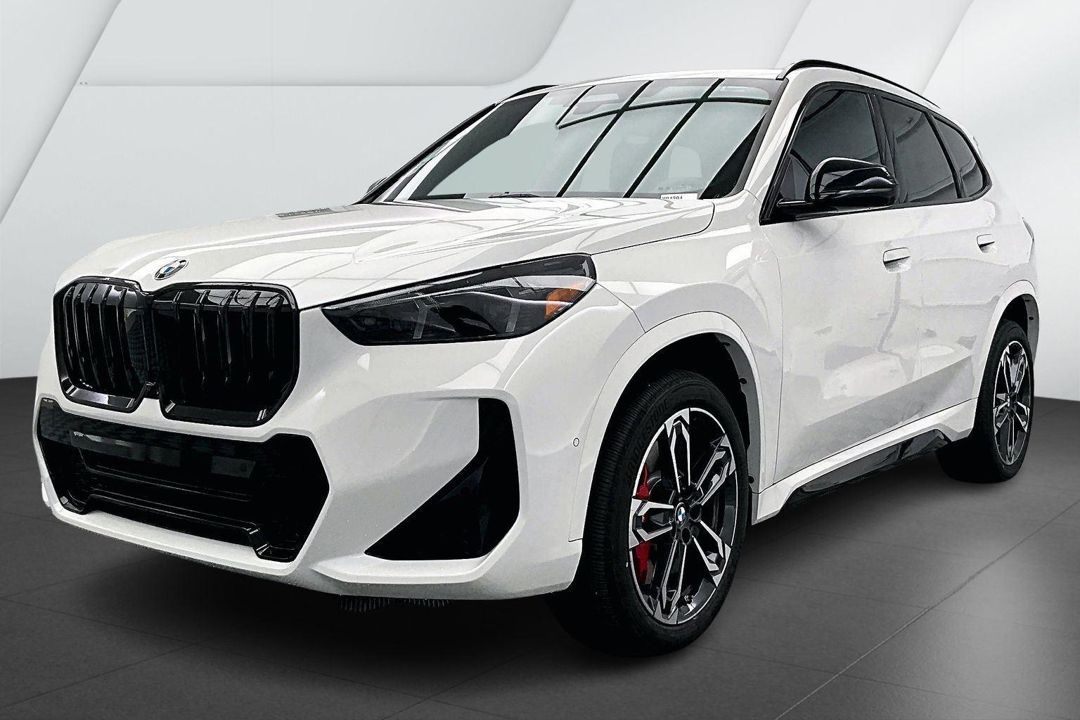 2026 BMW X1 28i's photo