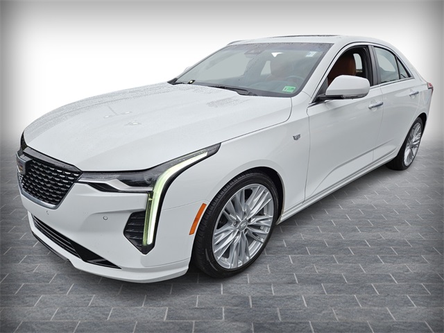 2023 Cadillac CT4 Premium Luxury photo 3