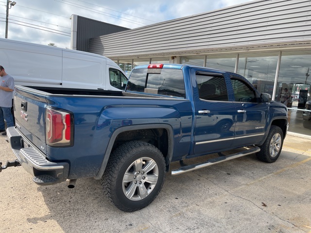 2018 Gmc Sierra 1500 SLT photo 3