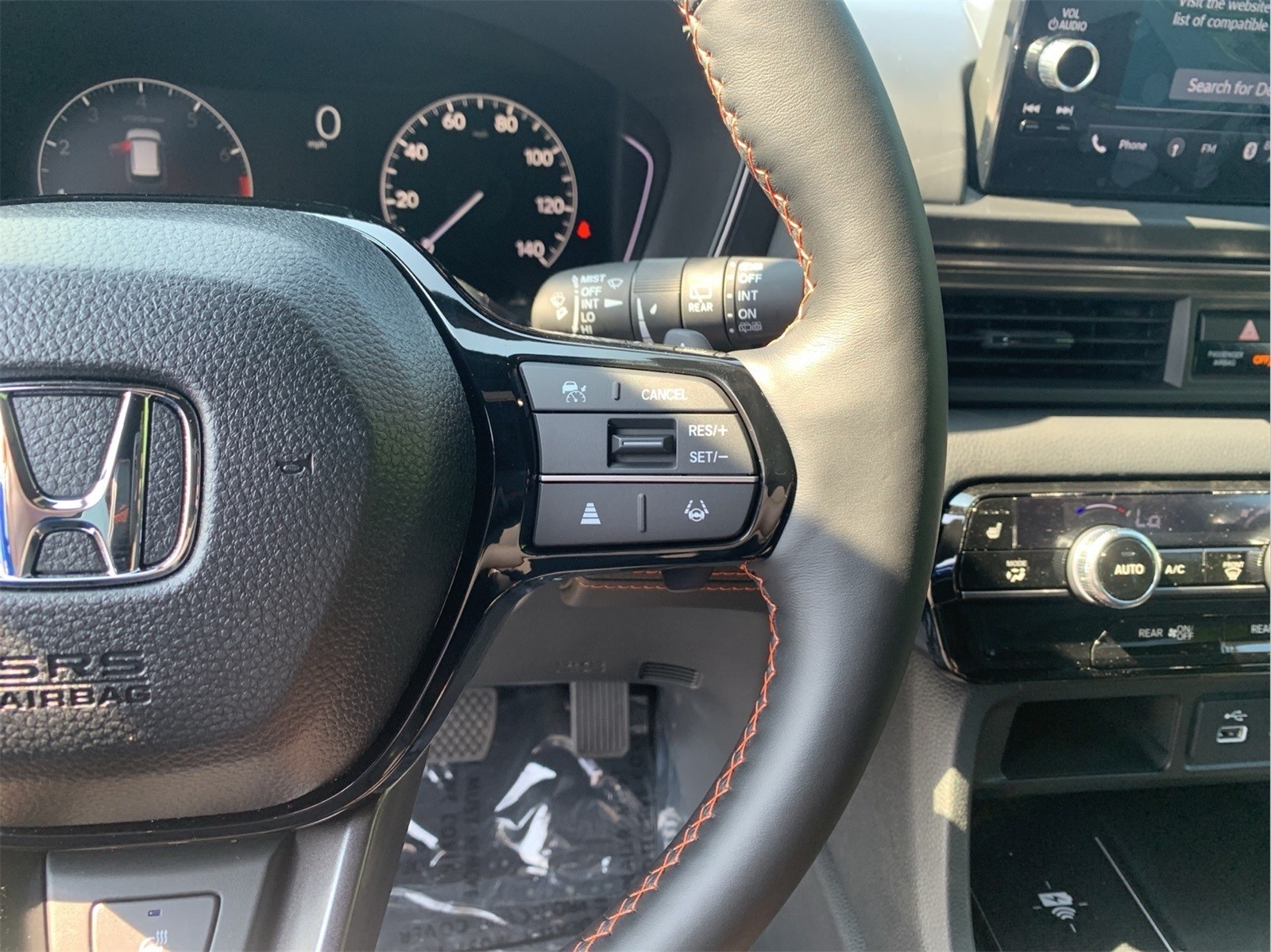 2025 Honda Pilot TrailSport photo 10