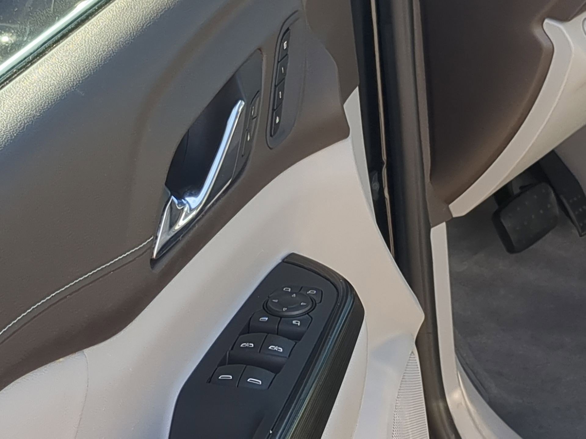 2021 Gmc Acadia SLT photo 3