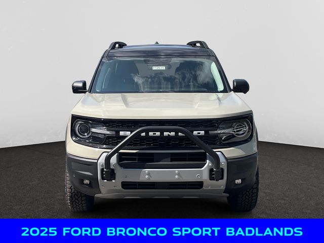 2025 Ford Bronco Sport Badlands photo 8