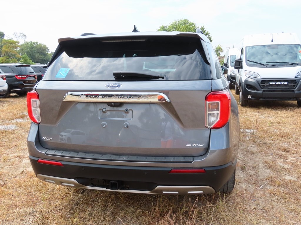 2022 Ford Explorer XLT photo 8