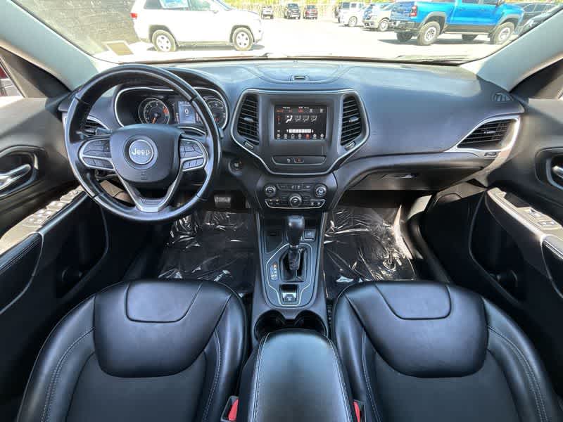 2019 Jeep Cherokee Latitude photo 12