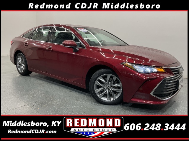 2022 Toyota Avalon XLE's photo