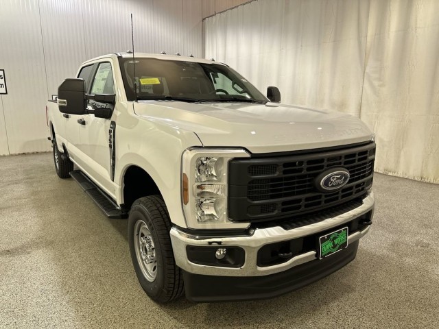 2025 Ford Super Duty F-350 SRW XL