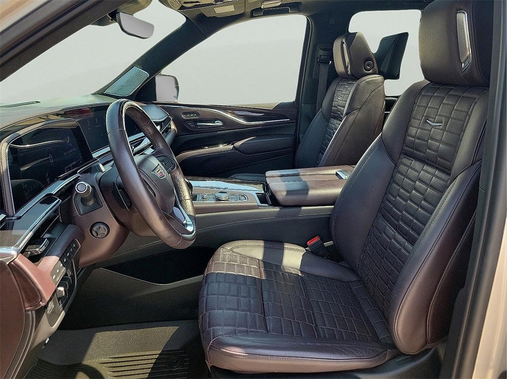 2022 Cadillac Escalade ESV Premium Luxury Platinum photo 13