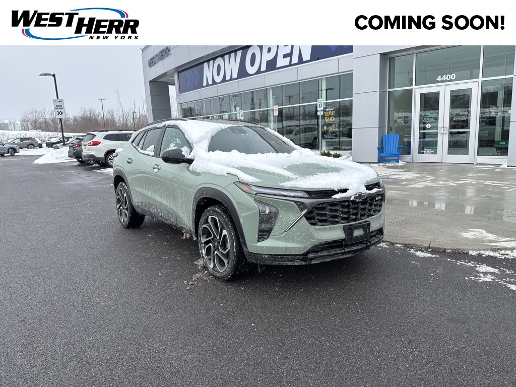 2024 Chevrolet Trax RS's photo