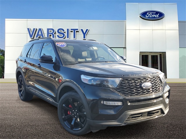 2023 Ford Explorer ST's photo