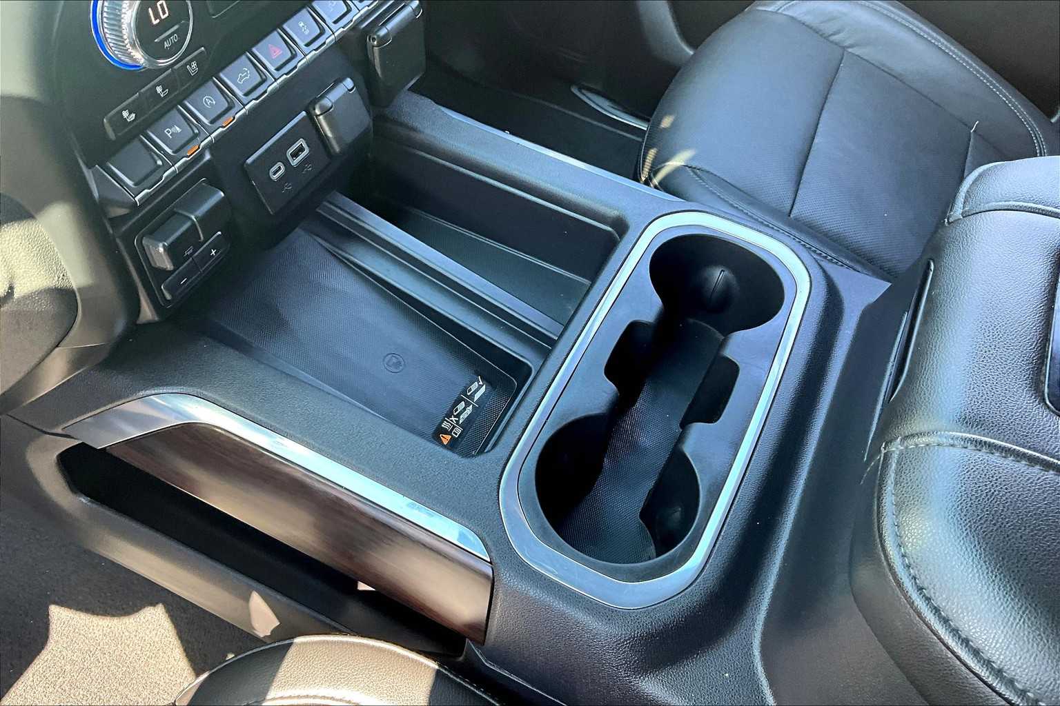 2020 Gmc Sierra SLT photo 15