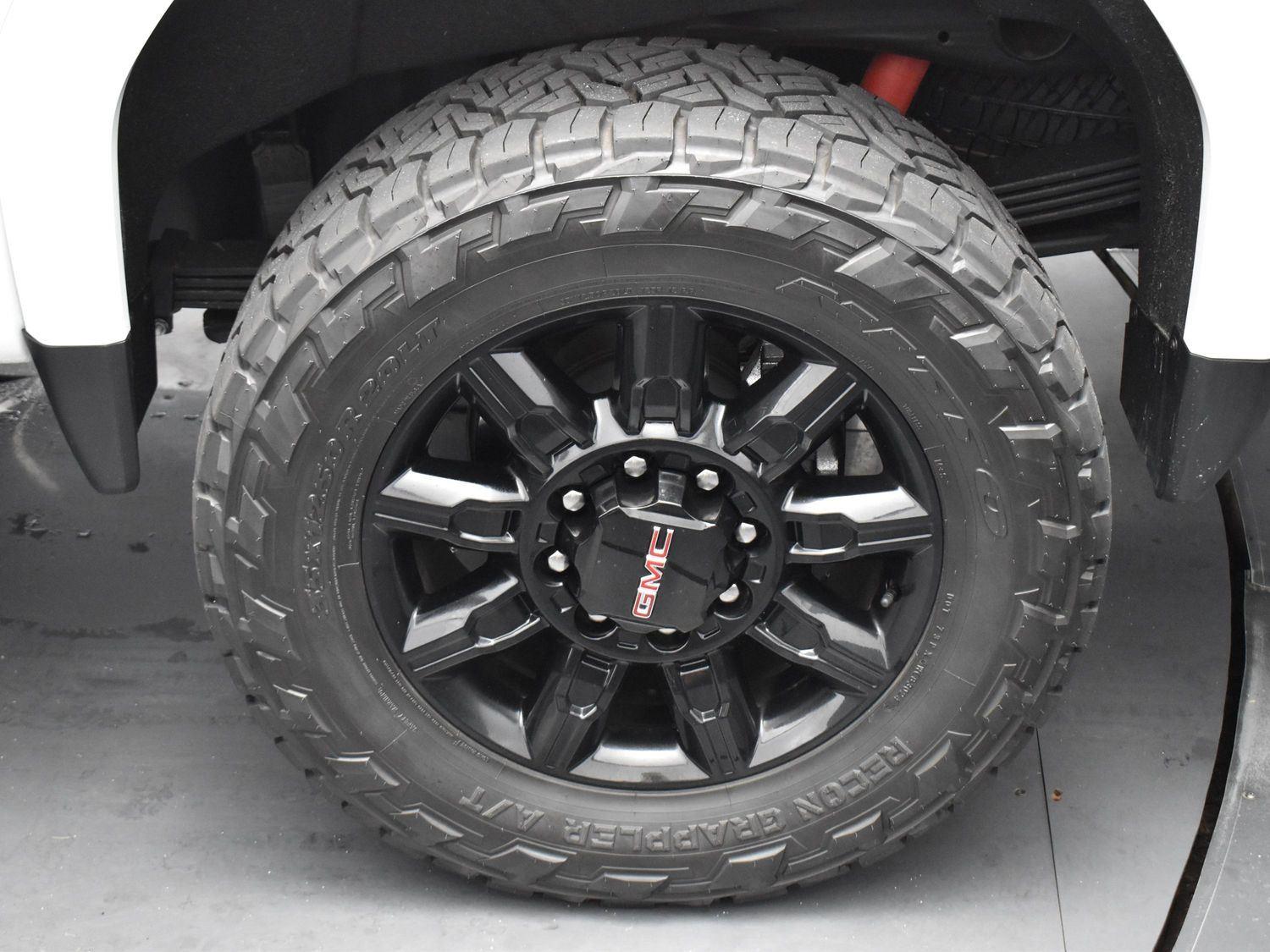 2025 Gmc Sierra HD AT4 photo 33