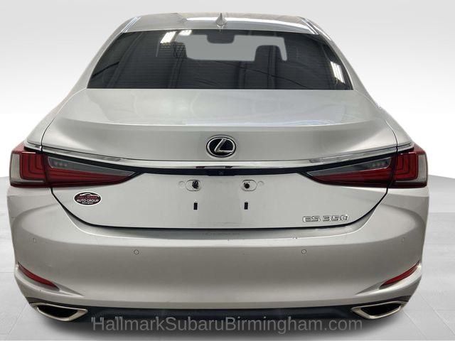 2019 Lexus ES 350 photo 4