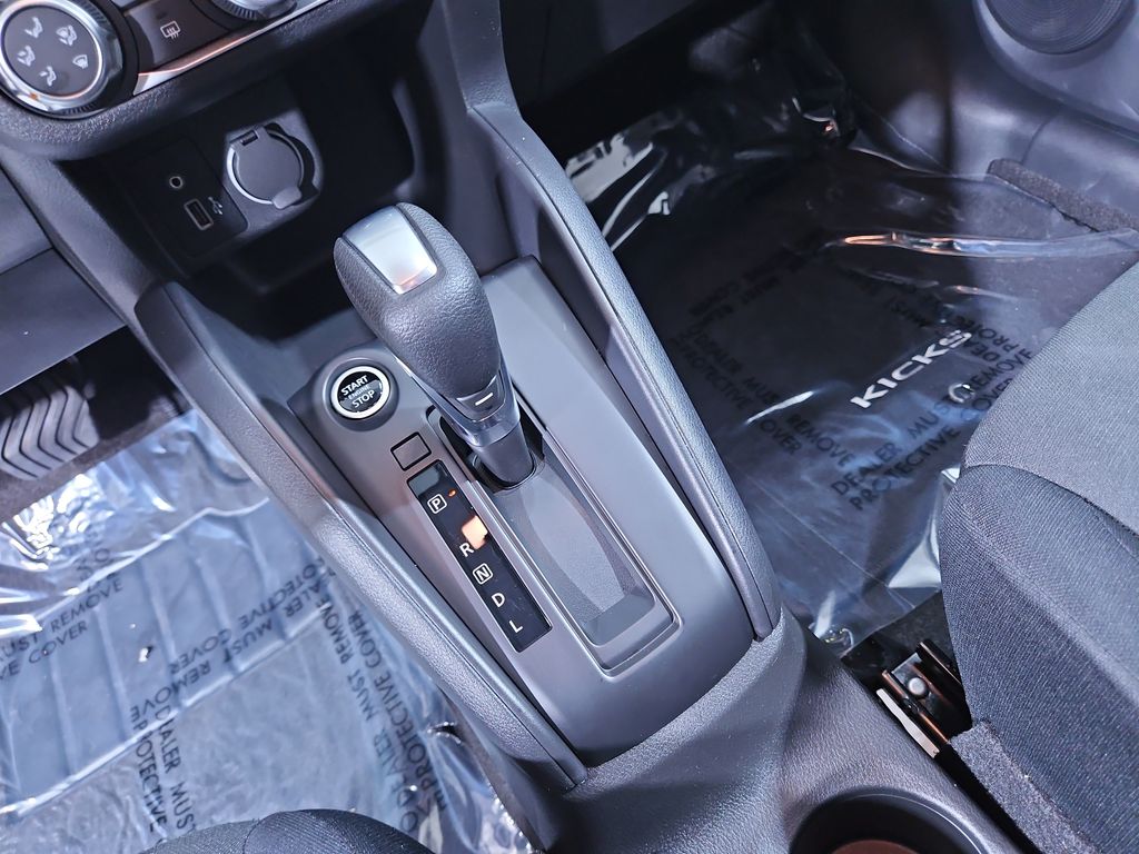 2024 Nissan Kicks S photo 20