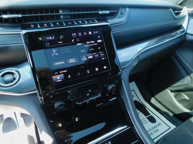 2023 Jeep Grand Cherokee Laredo Altitude photo 26
