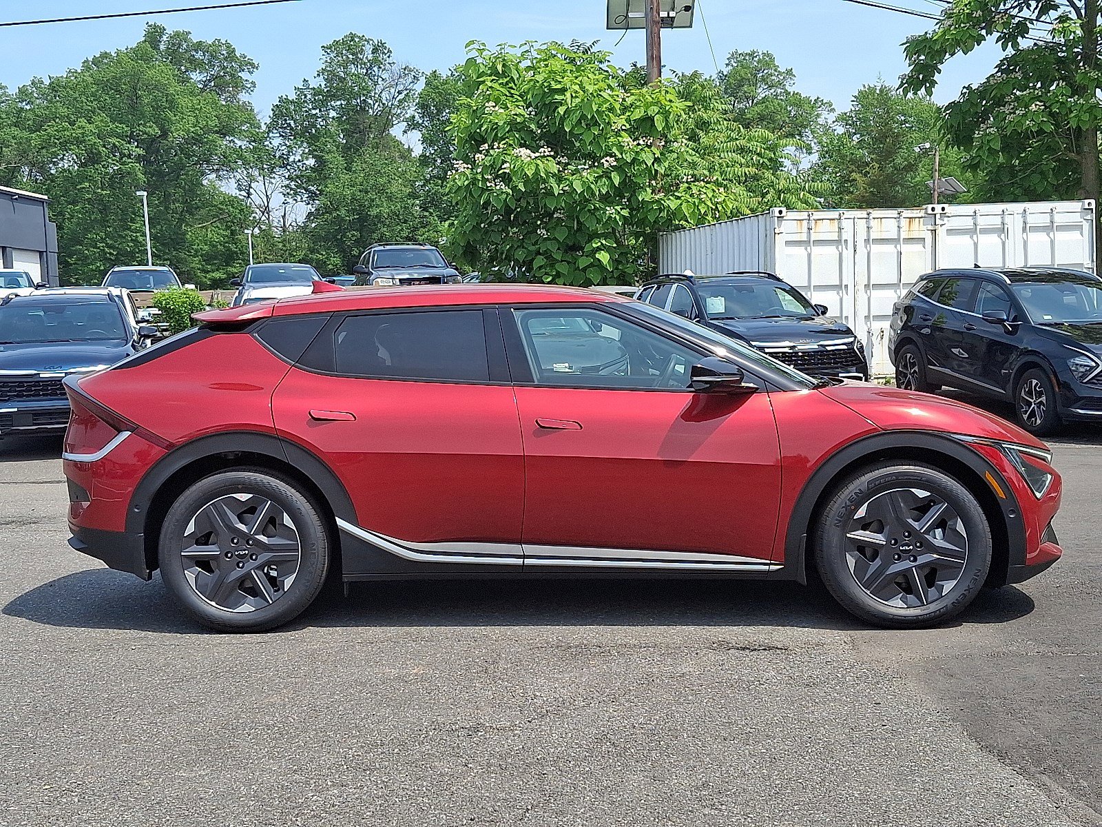 2025 Kia EV6 Light photo 8