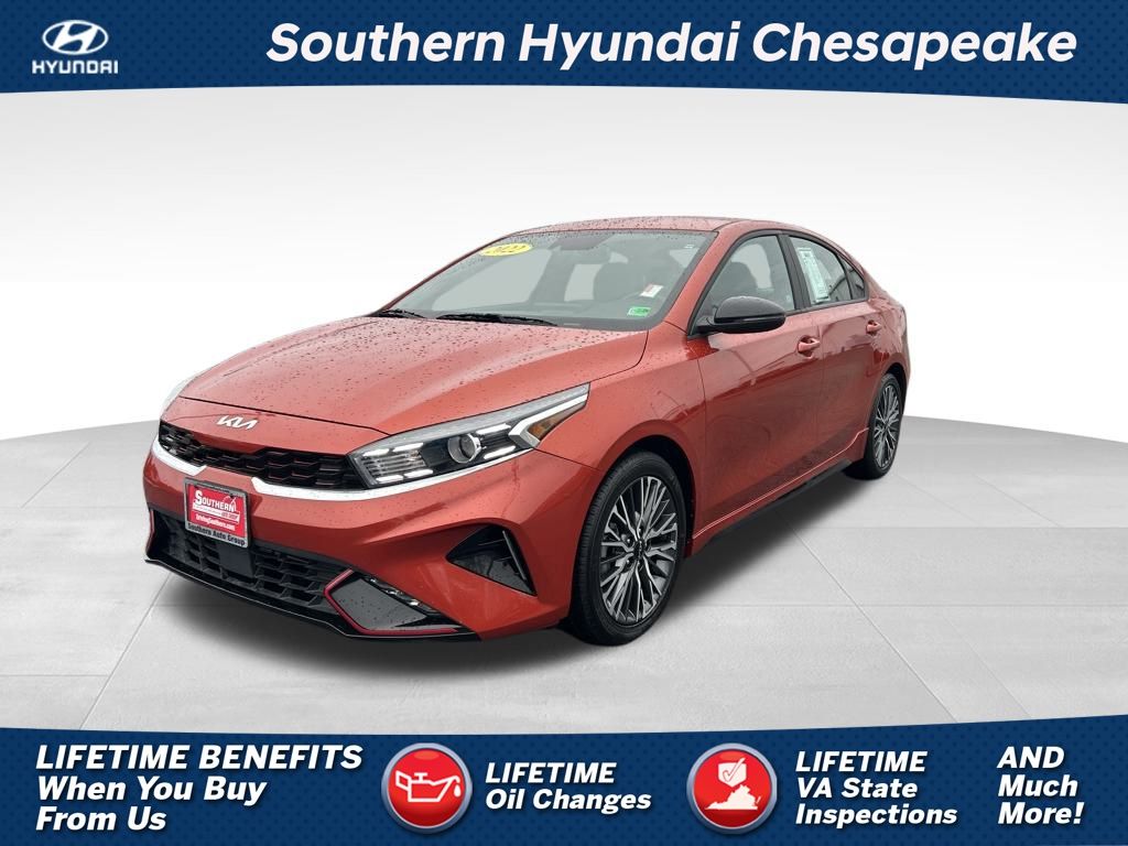 2022 Kia FORTE GT-Line's photo