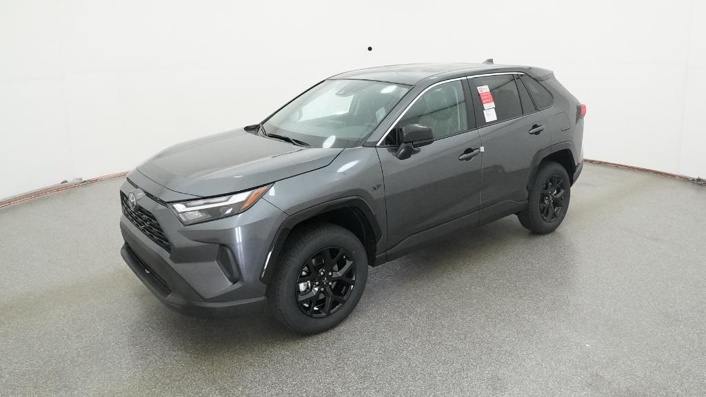 2025 Toyota RAV4 LE's photo