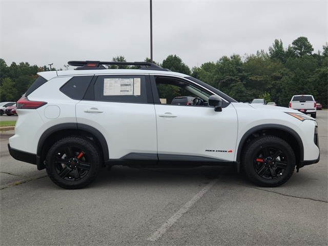 2026 Nissan Rogue SV photo 2