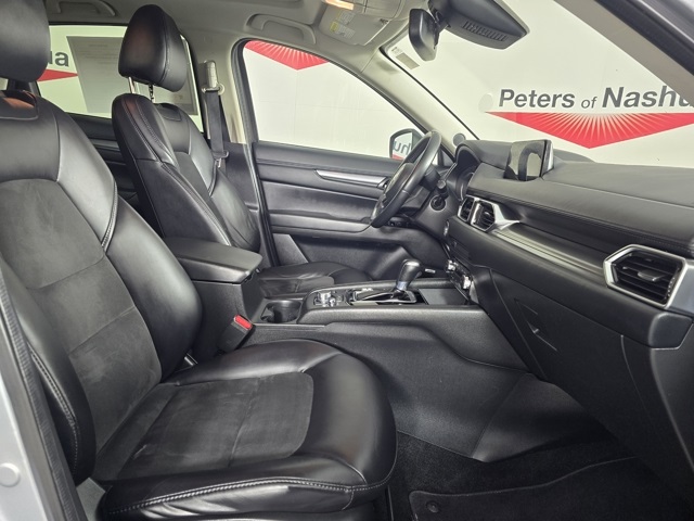 2018 Mazda CX-5 Touring photo 2