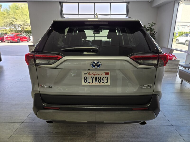 2019 Toyota RAV4 Hybrid Limited photo 3