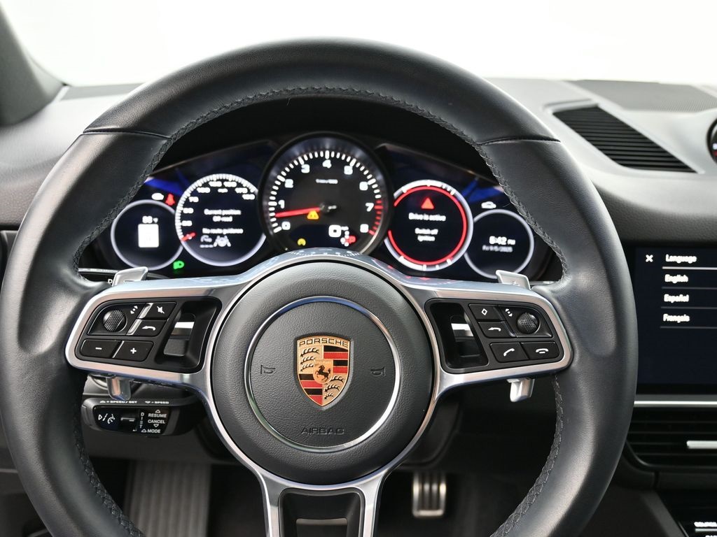 2023 Porsche Cayenne S Platinum Edition photo 5