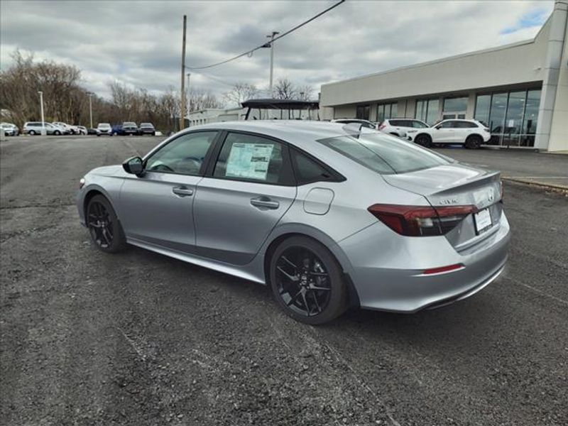 2025 Honda Civic Hybrid Sport photo 2