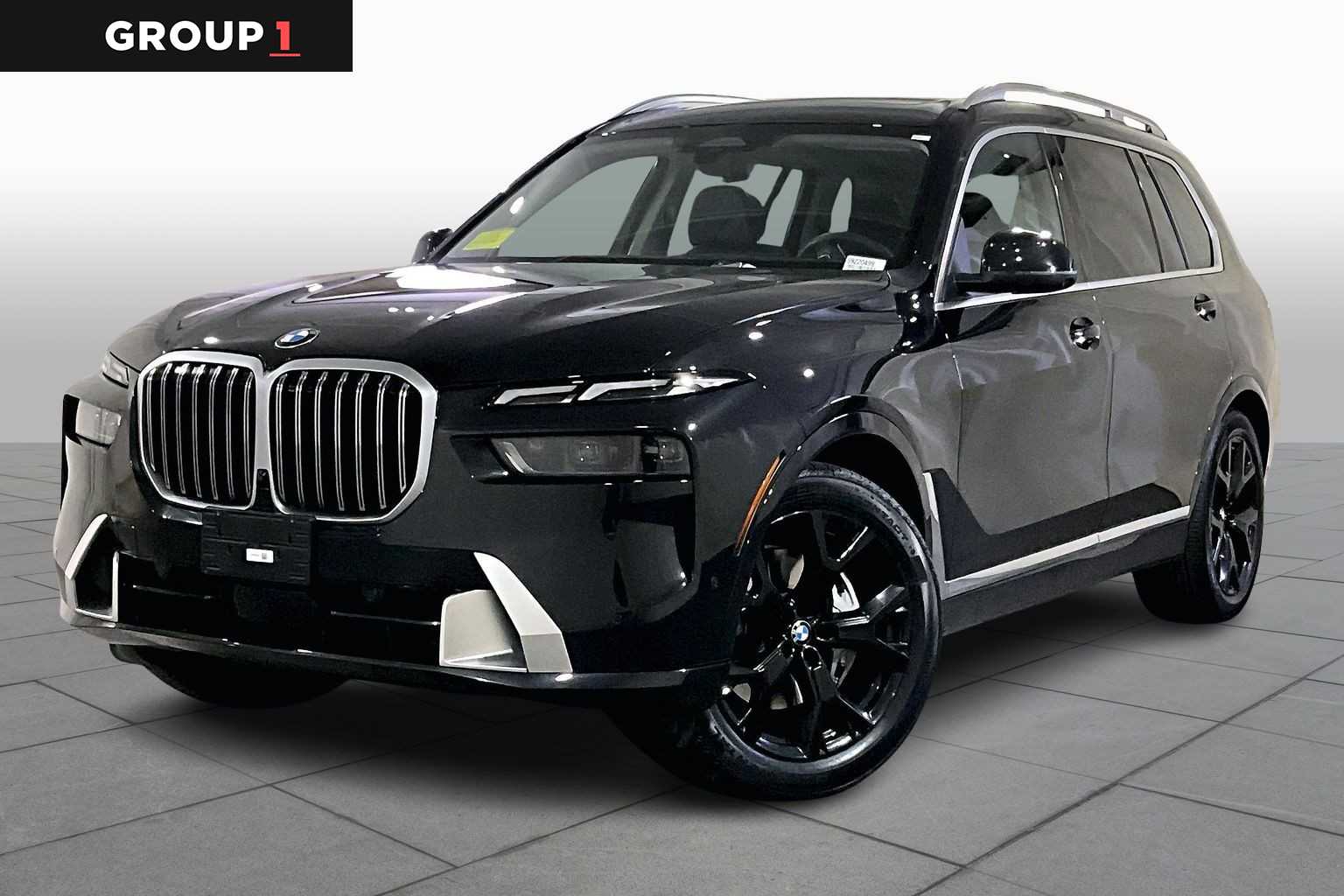 2025 BMW X7 40i's photo