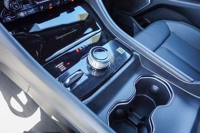 2025 Jeep Grand Cherokee Limited photo 18