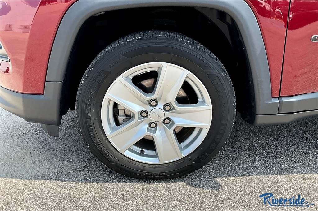 2022 Jeep Compass Latitude photo 5