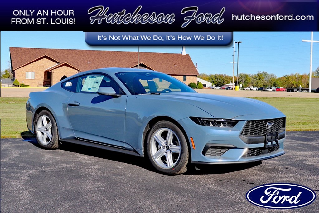 2026 Ford Mustang EcoBoost's photo