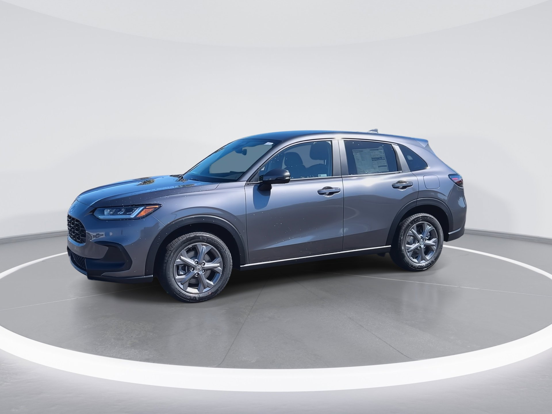2026 Honda HR-V LX photo 4
