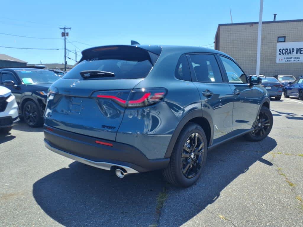 2026 Honda HR-V Sport photo 3