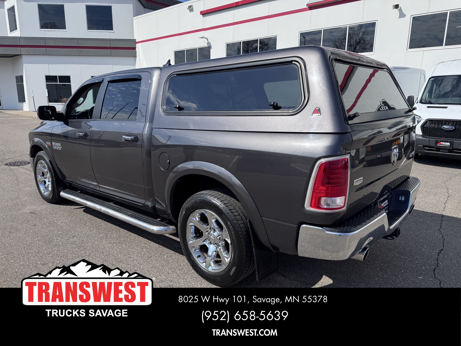 2014 Ram 1500 Laramie photo 4