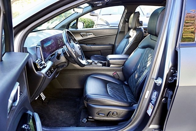 Used 2025 Gray Kia X-Line Prestige image 16