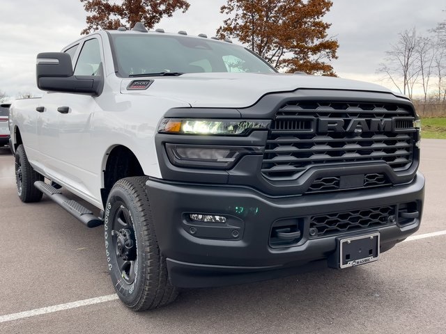 2026 Ram 3500 Tradesman photo 4