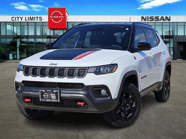 2023 Jeep Compass Trailhawk's photo