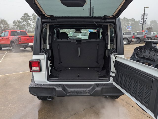2025 Jeep Wrangler Sport S photo 4