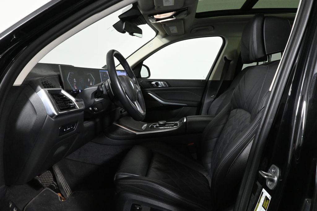2024 Bmw X7 xDrive40i photo 2