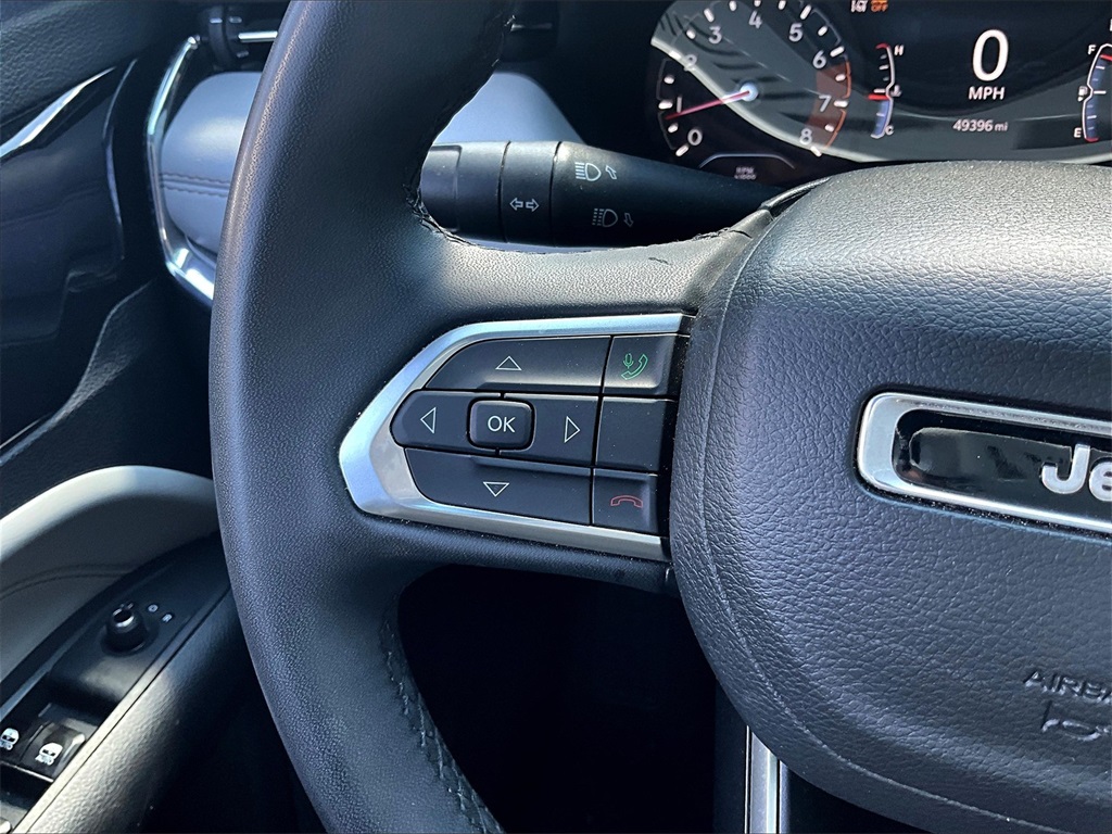 2023 Jeep Compass Limited photo 23
