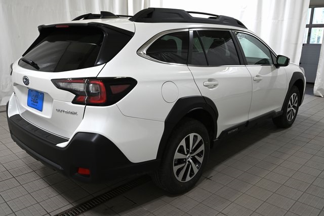 2025 Subaru Outback Premium photo 4