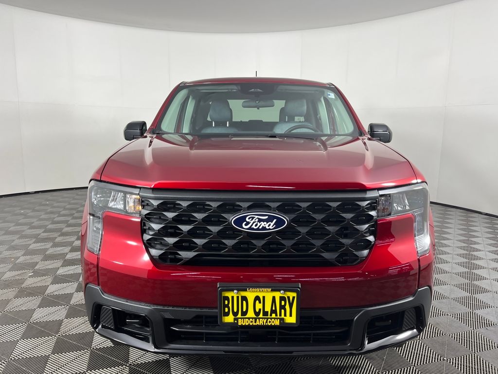 2025 Ford Maverick XLT photo 2
