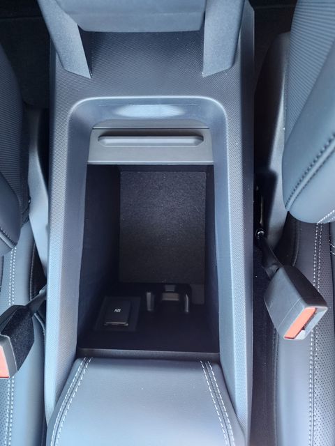 2024 Ford Mustang Mach-E Premium photo 16