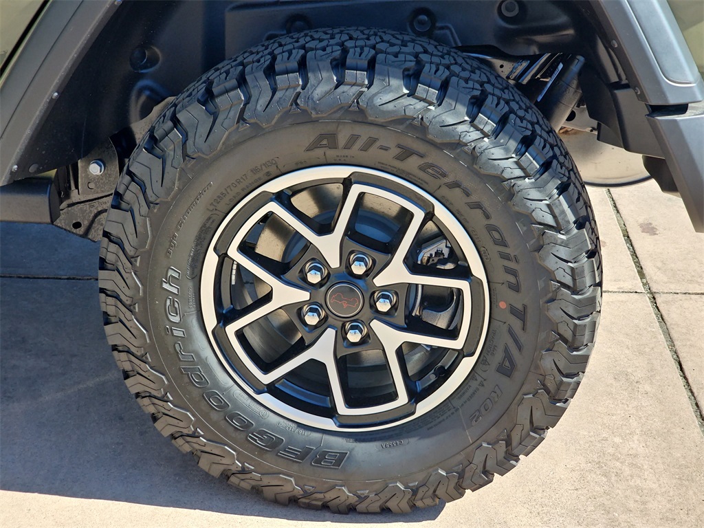 2025 Jeep Wrangler Rubicon photo 33
